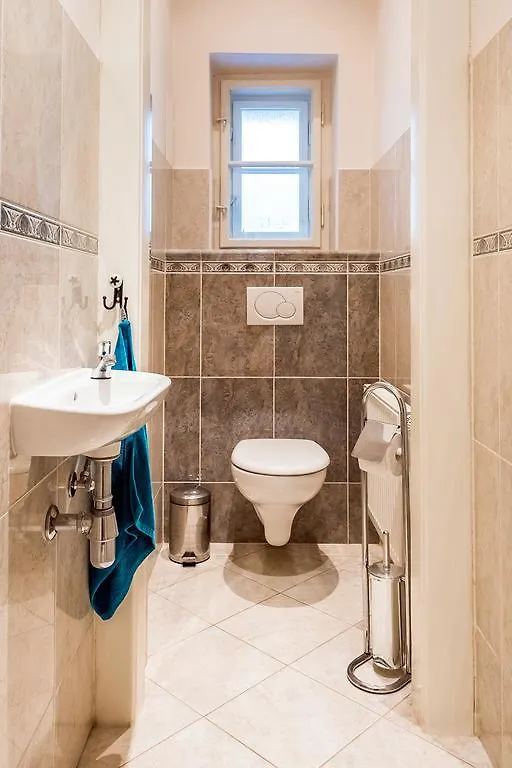 Apartment Vodickova 11 Prag
