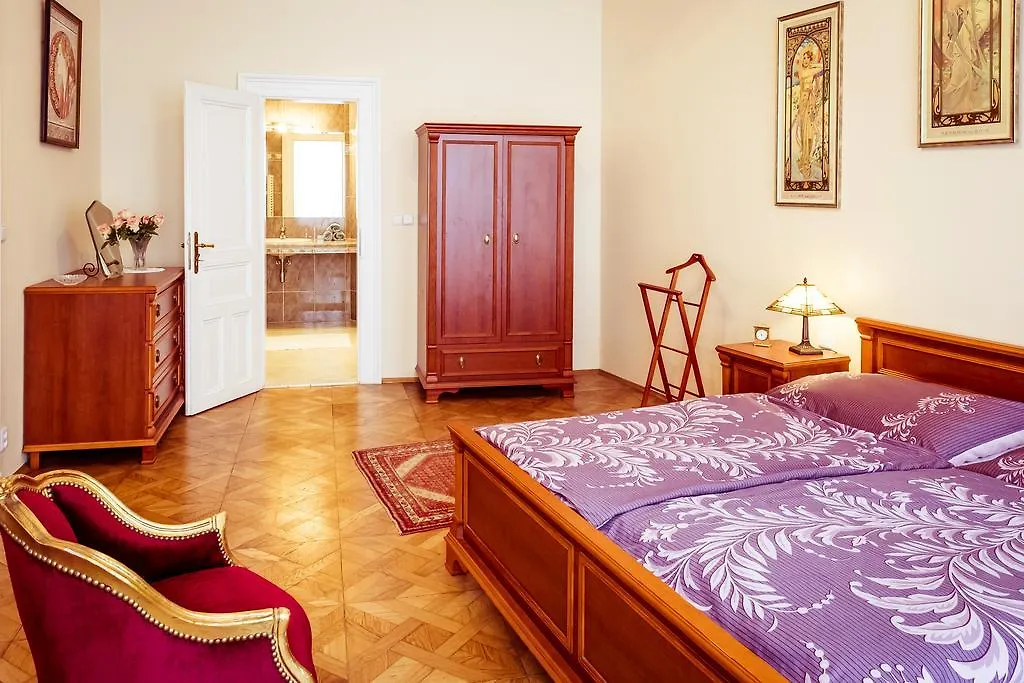 Apartment Vodickova 11 Prag