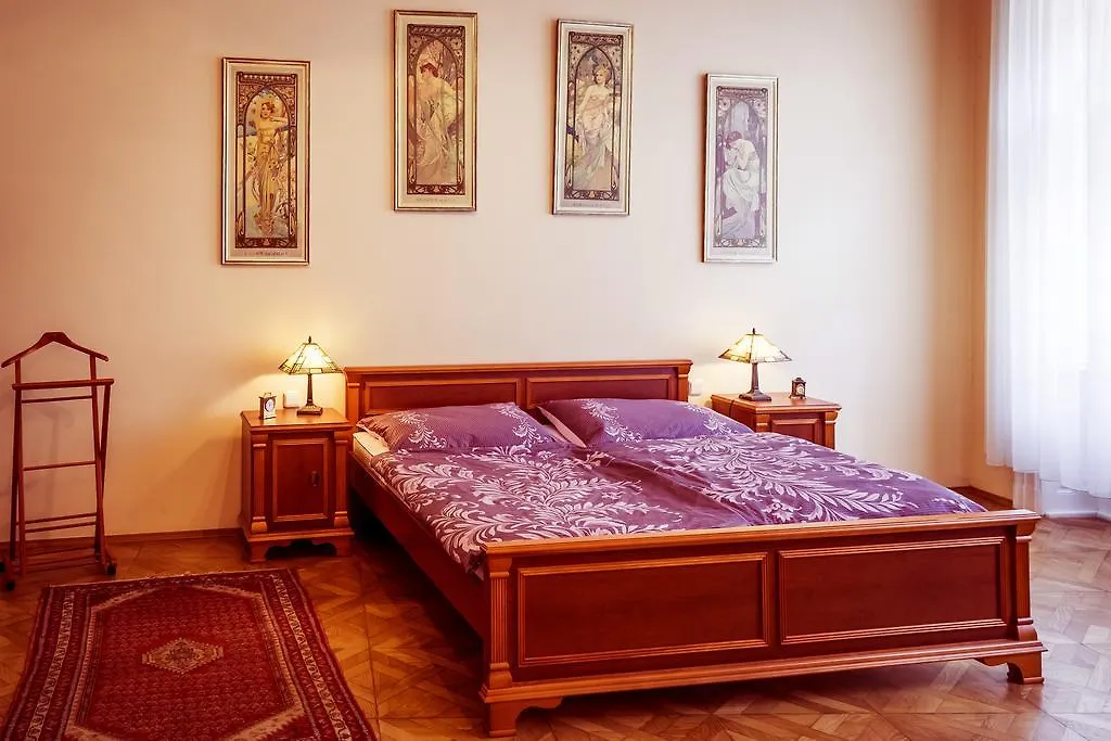Apartment Vodickova 11 Prag